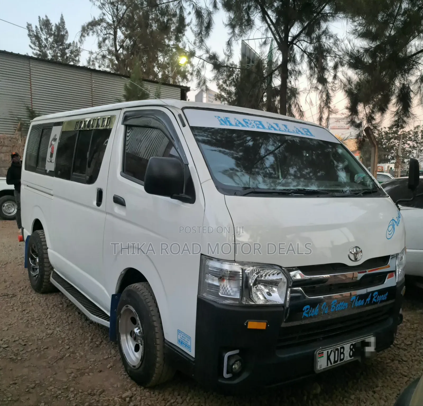 Toyota HiAce 2013 White