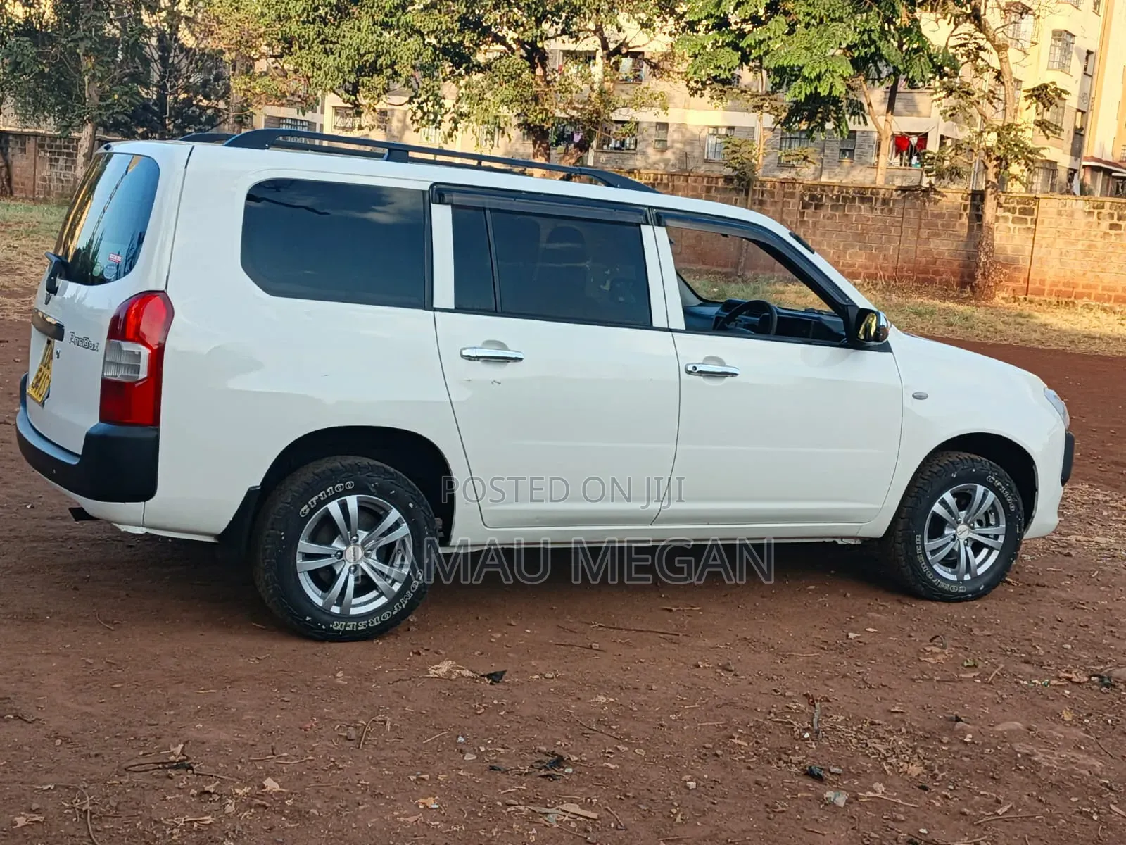 Toyota Probox 2015 Off white