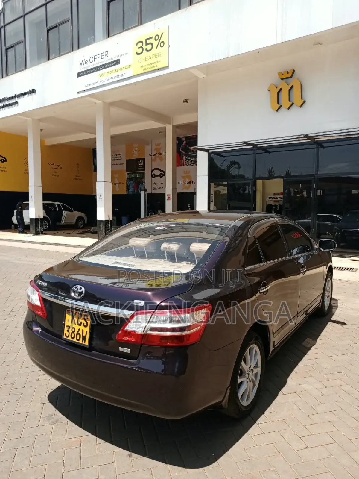 Toyota Premio 2011 Maroon