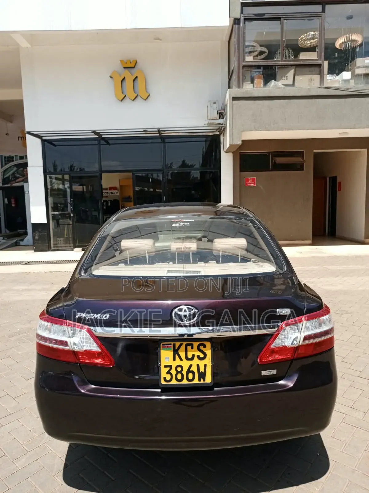 Toyota Premio 2011 Maroon