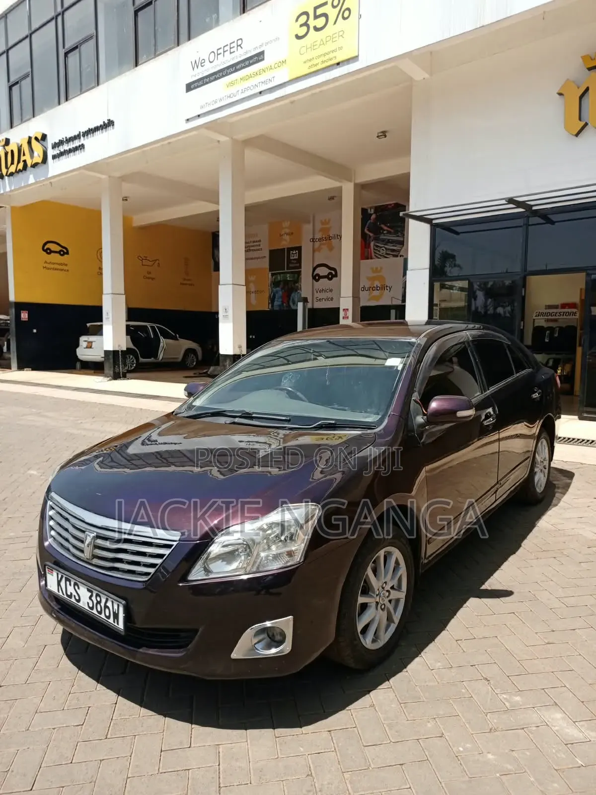 Toyota Premio 2011 Maroon