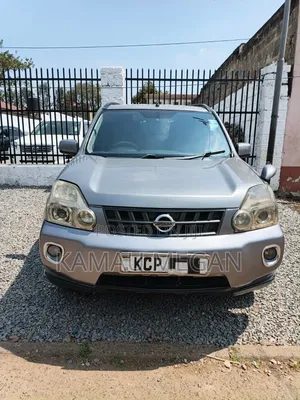 Nissan X-Trail 2011 Silver