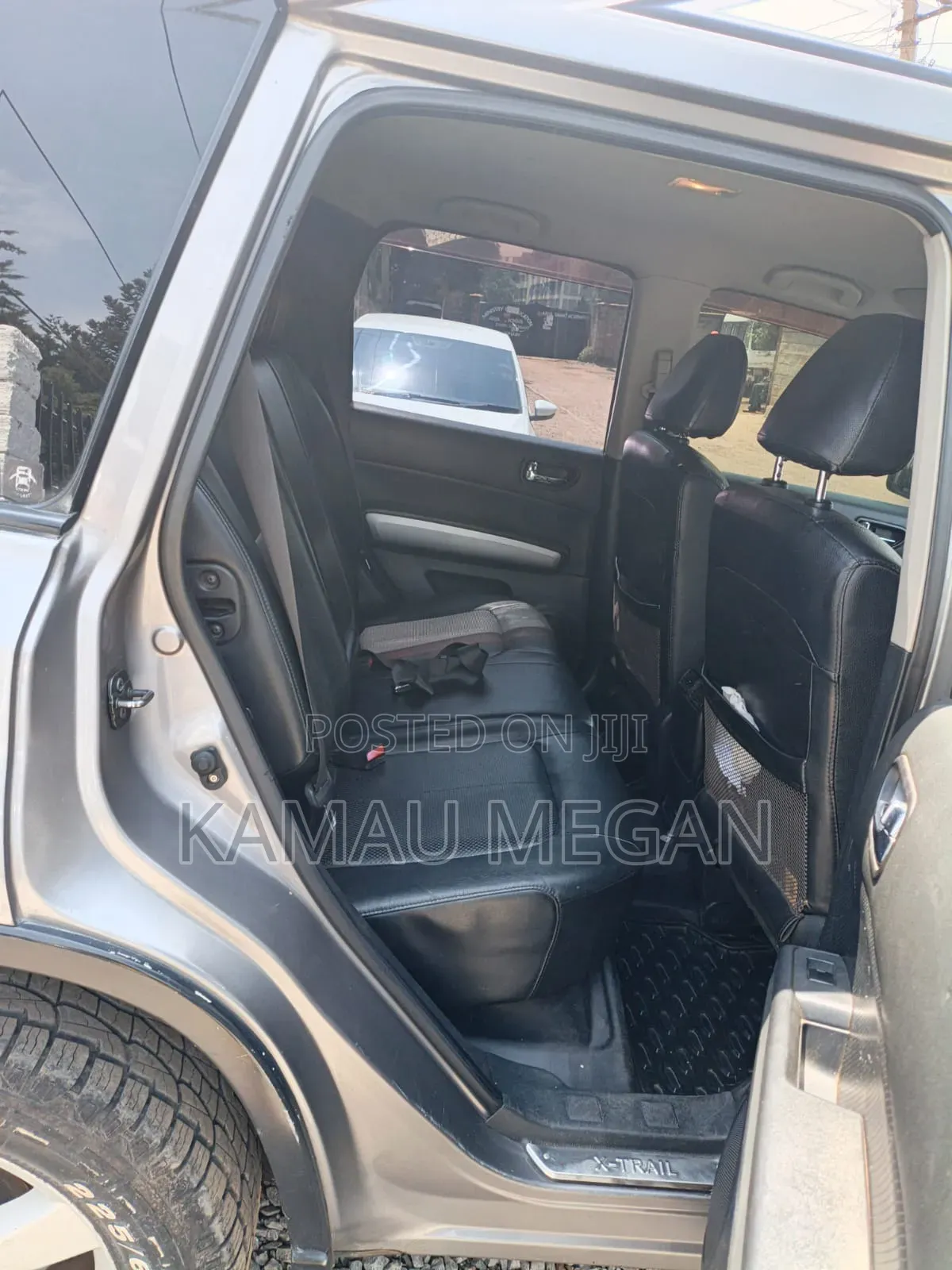 Nissan X-Trail 2011 Silver