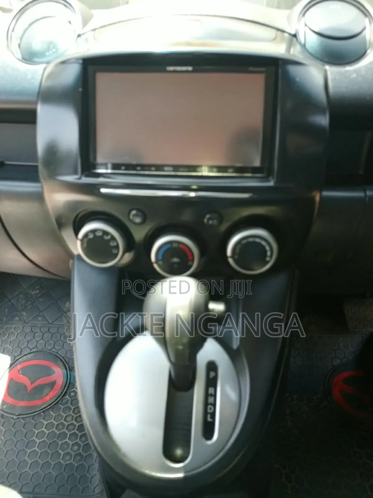 Mazda Demio 2012 Silver