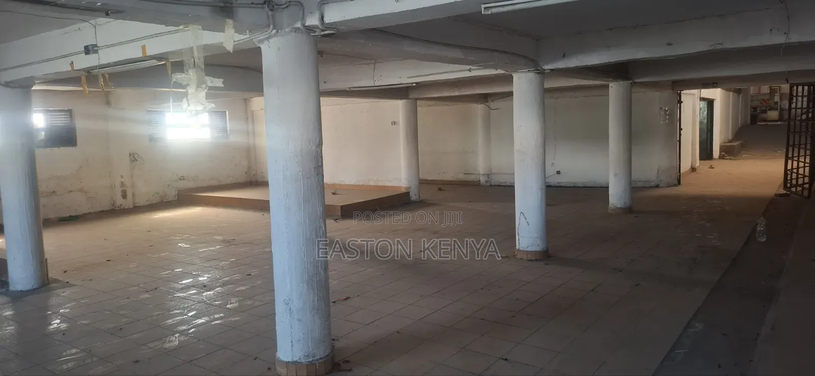 Warehouse to Let