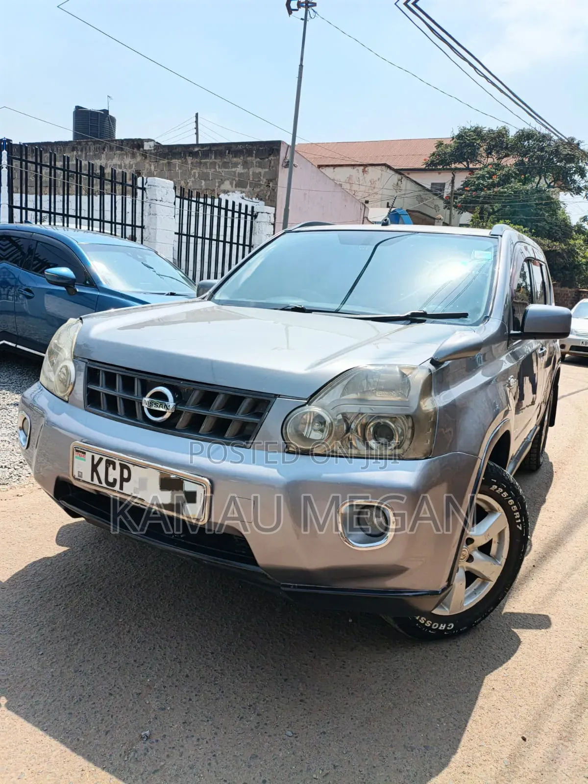 Nissan X-Trail 2011 Silver