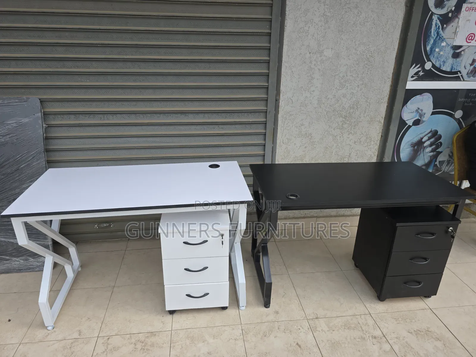 Black/White Metallic Desk With Pedestals