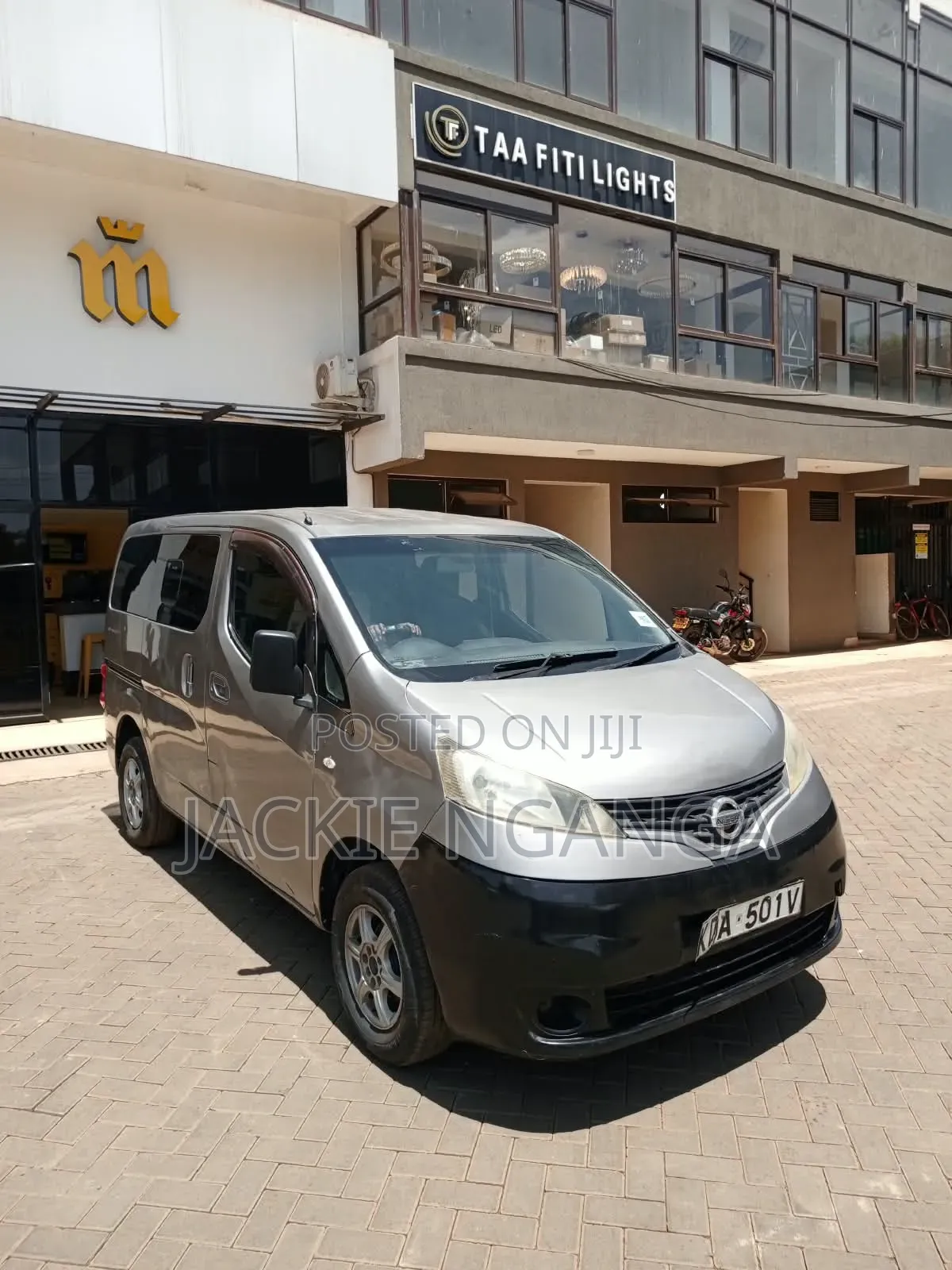 Nissan NV200 2012 Silver