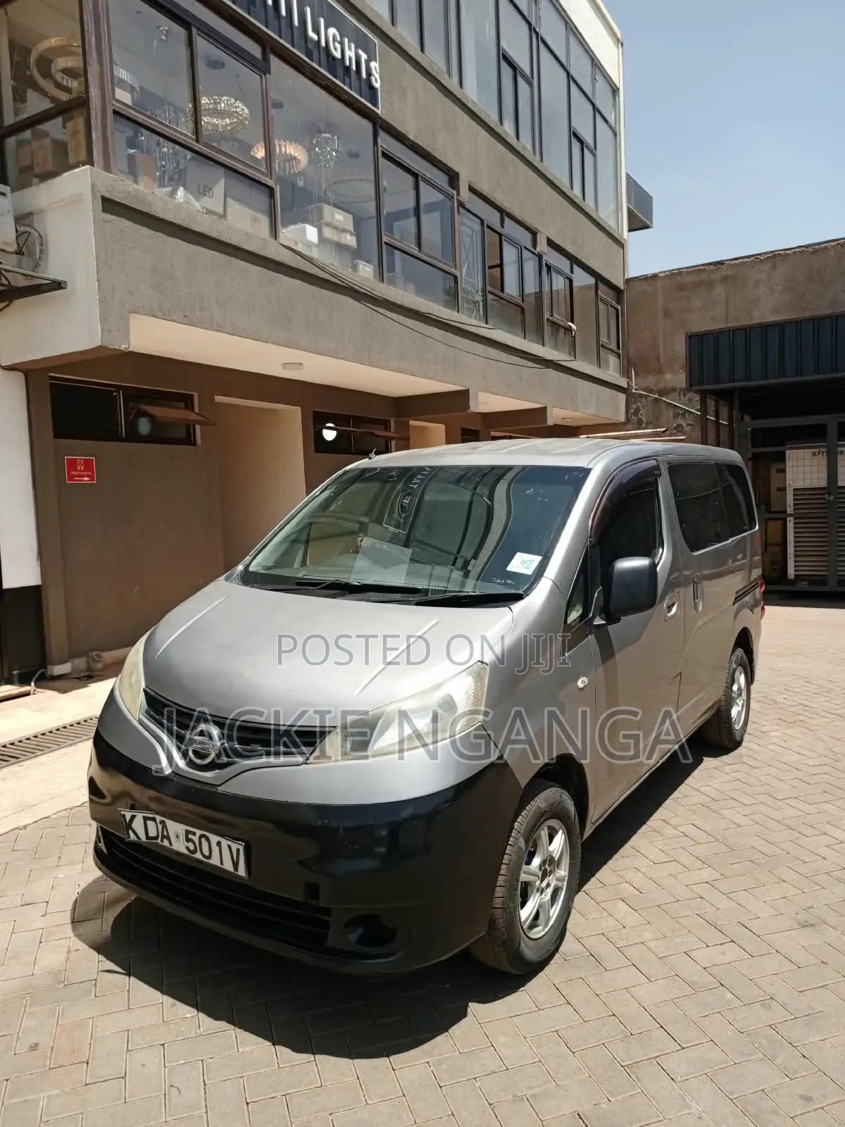 Nissan NV200 2012 Silver