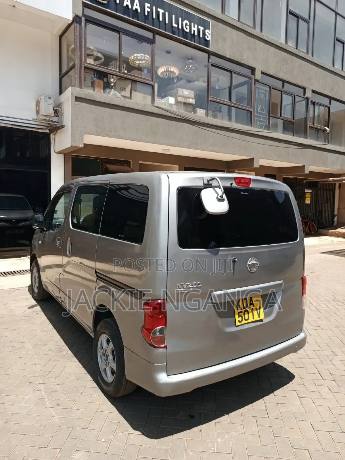 Nissan NV200 2012 Silver