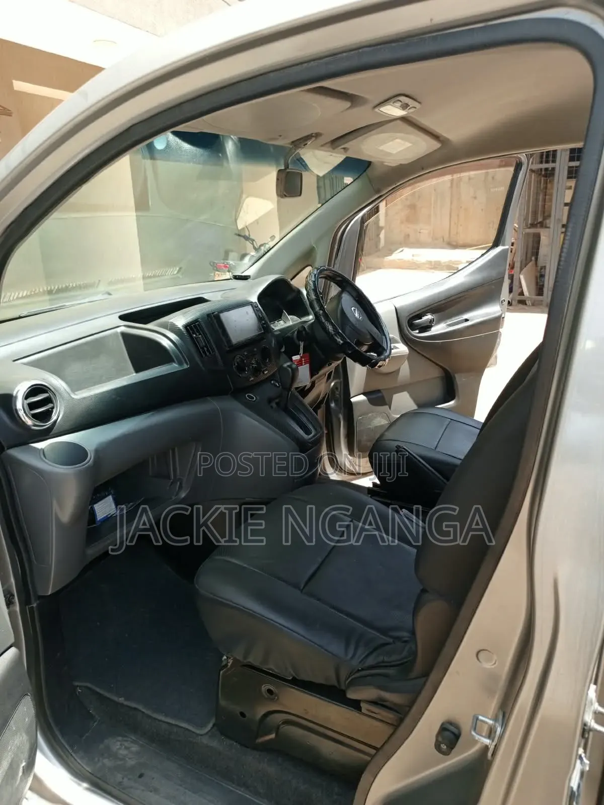 Nissan NV200 2012 Silver