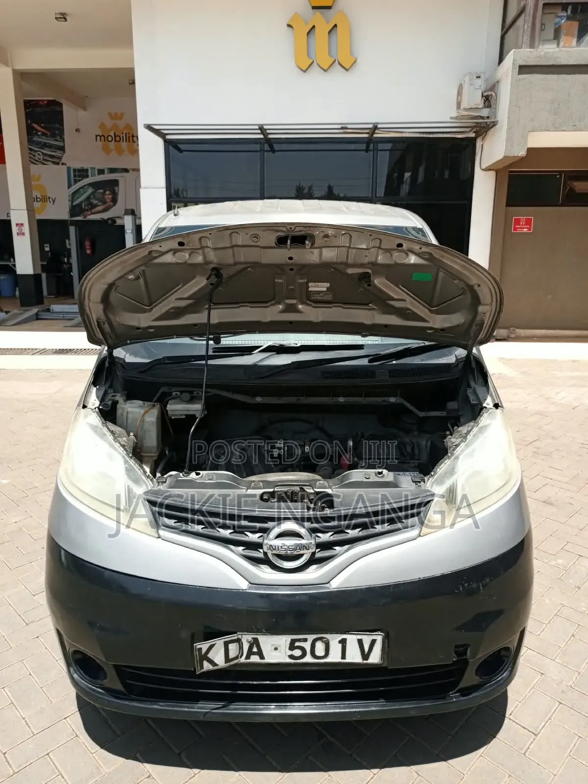 Nissan NV200 2012 Silver