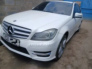 Mercedes-Benz C200 2012 White