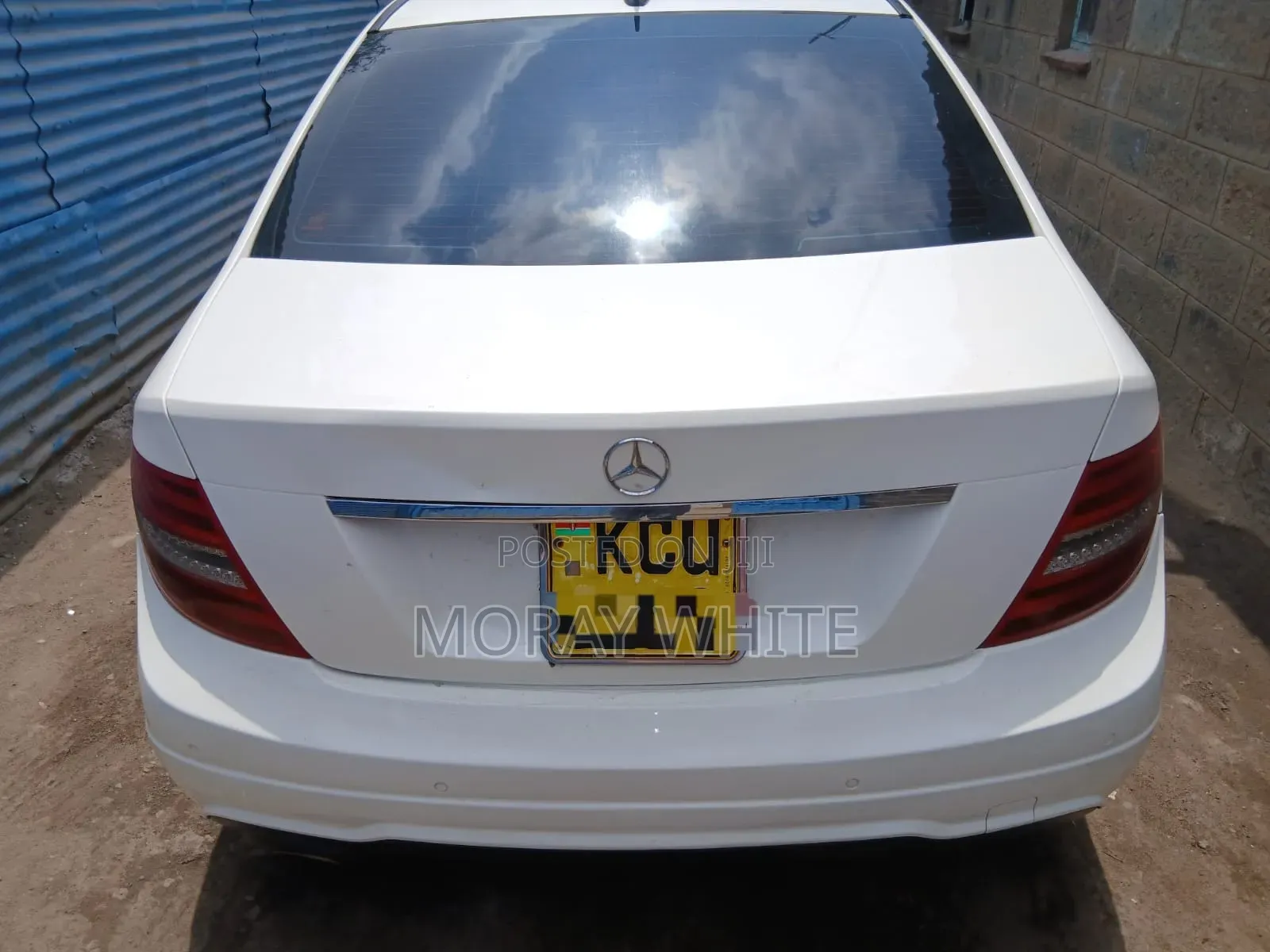 Mercedes-Benz C200 2012 White