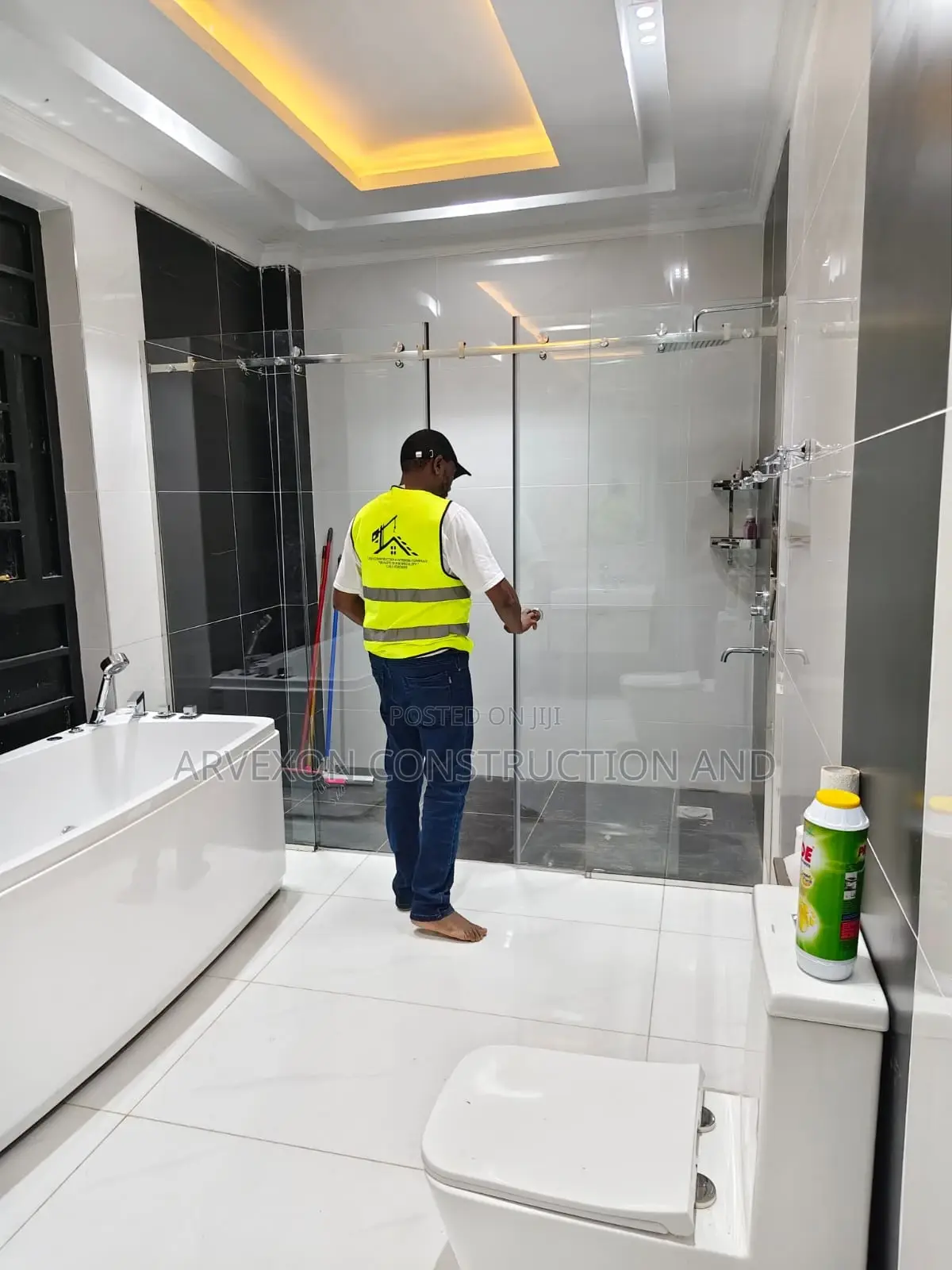 Frameless Shower Cubicle. Nakuru, Eldoret & Nairobi.