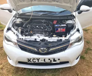 Toyota Axio 2012 Off white