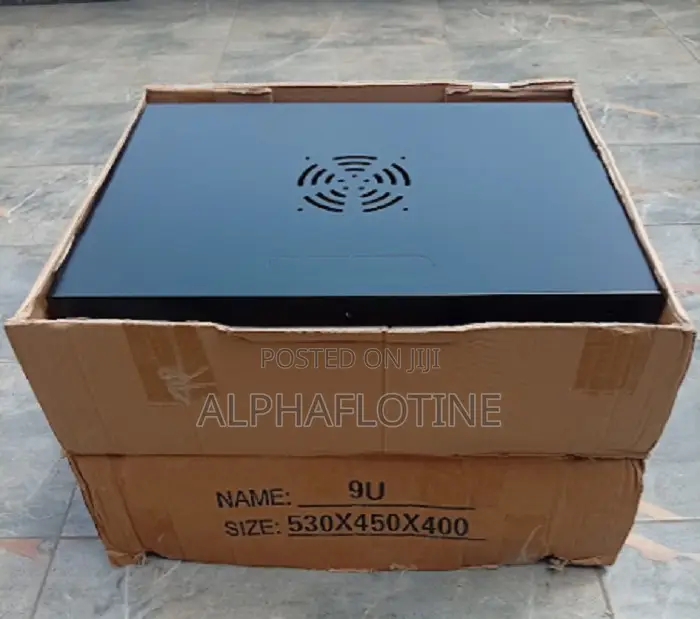 530*400*450 Mm 9u Server Data Cabinet