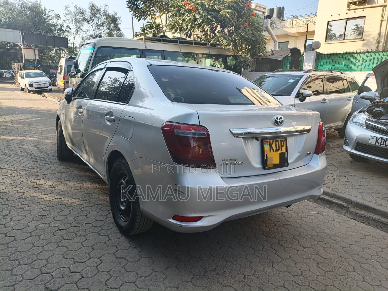 Toyota Axio 2018 Silver