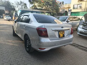 Toyota Axio 2018 Silver