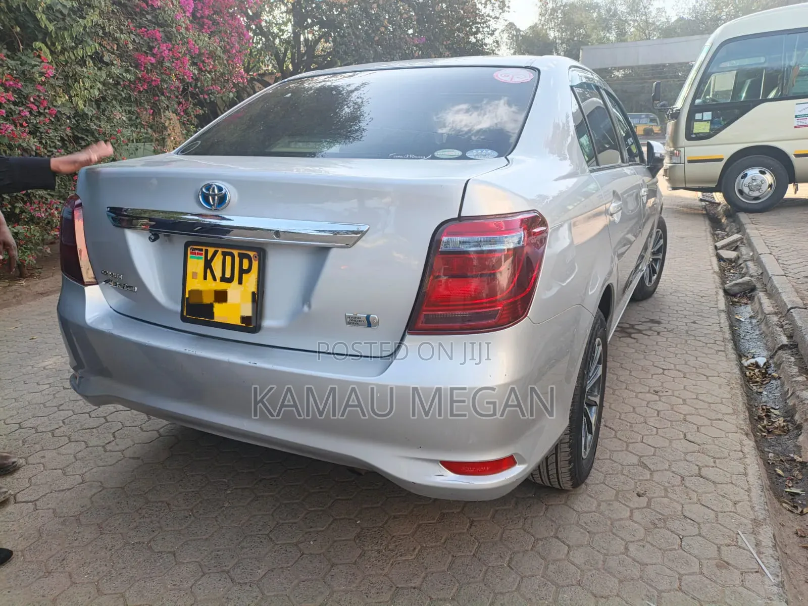 Toyota Axio 2018 Silver