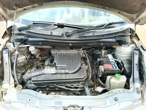 Suzuki Swift 2011 Silver