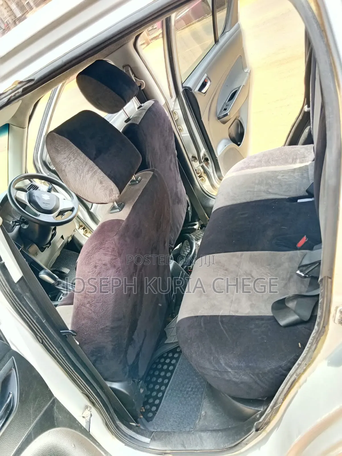Suzuki Swift 2011 Silver