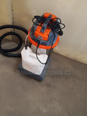 Commercial Water Spray Vacuum Cleaner Machine