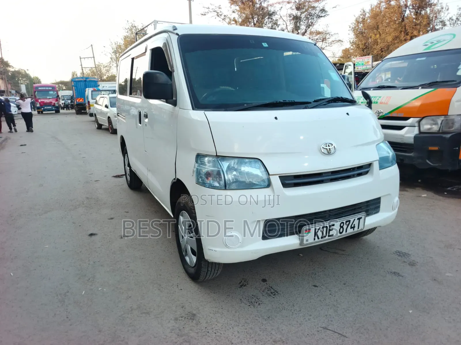Toyota TownAce 2013 White