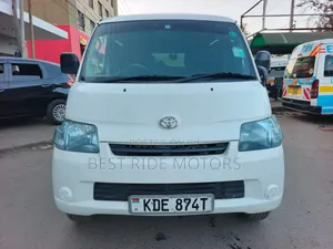 Toyota TownAce 2013 White