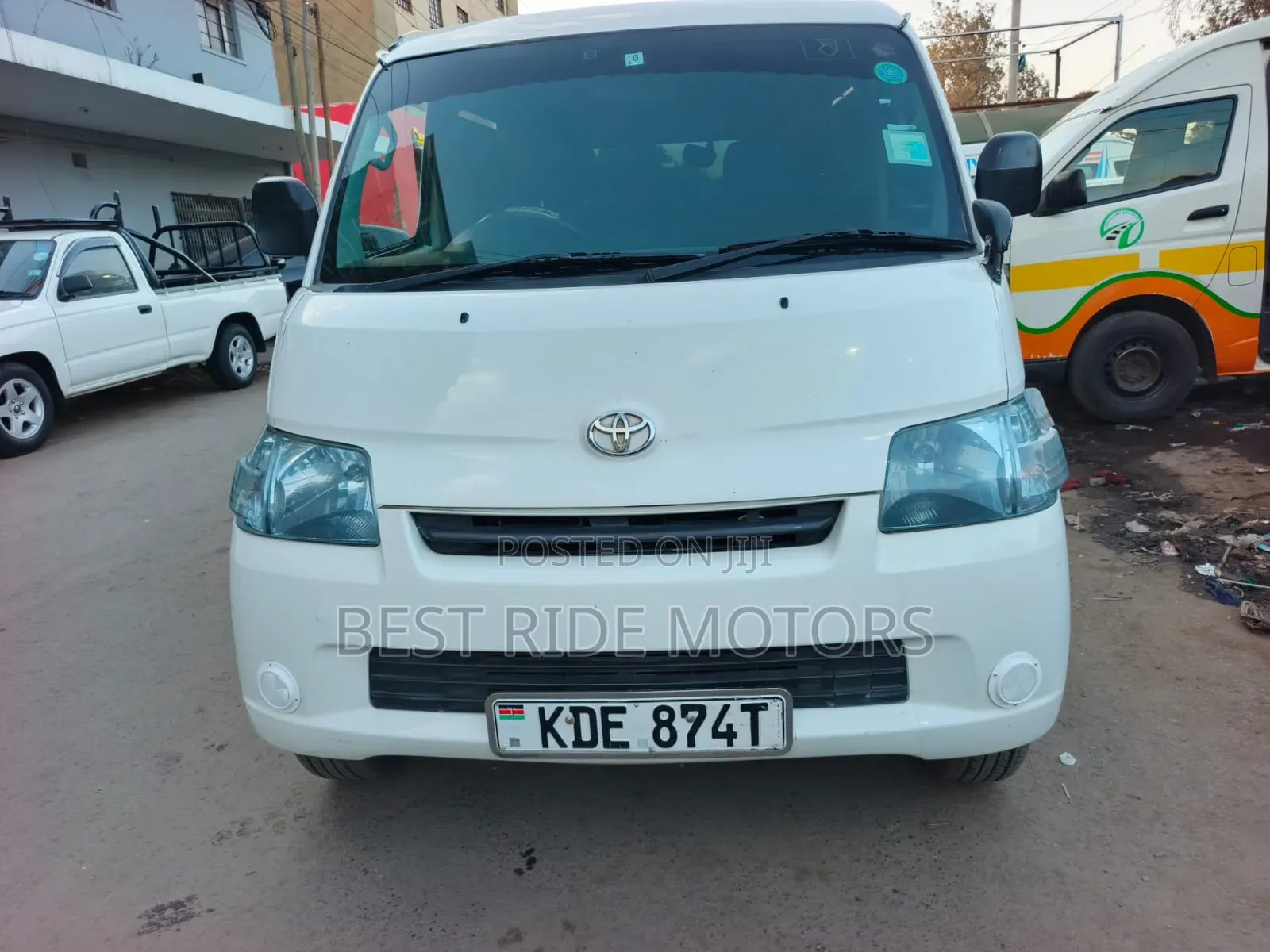 Toyota TownAce 2013 White