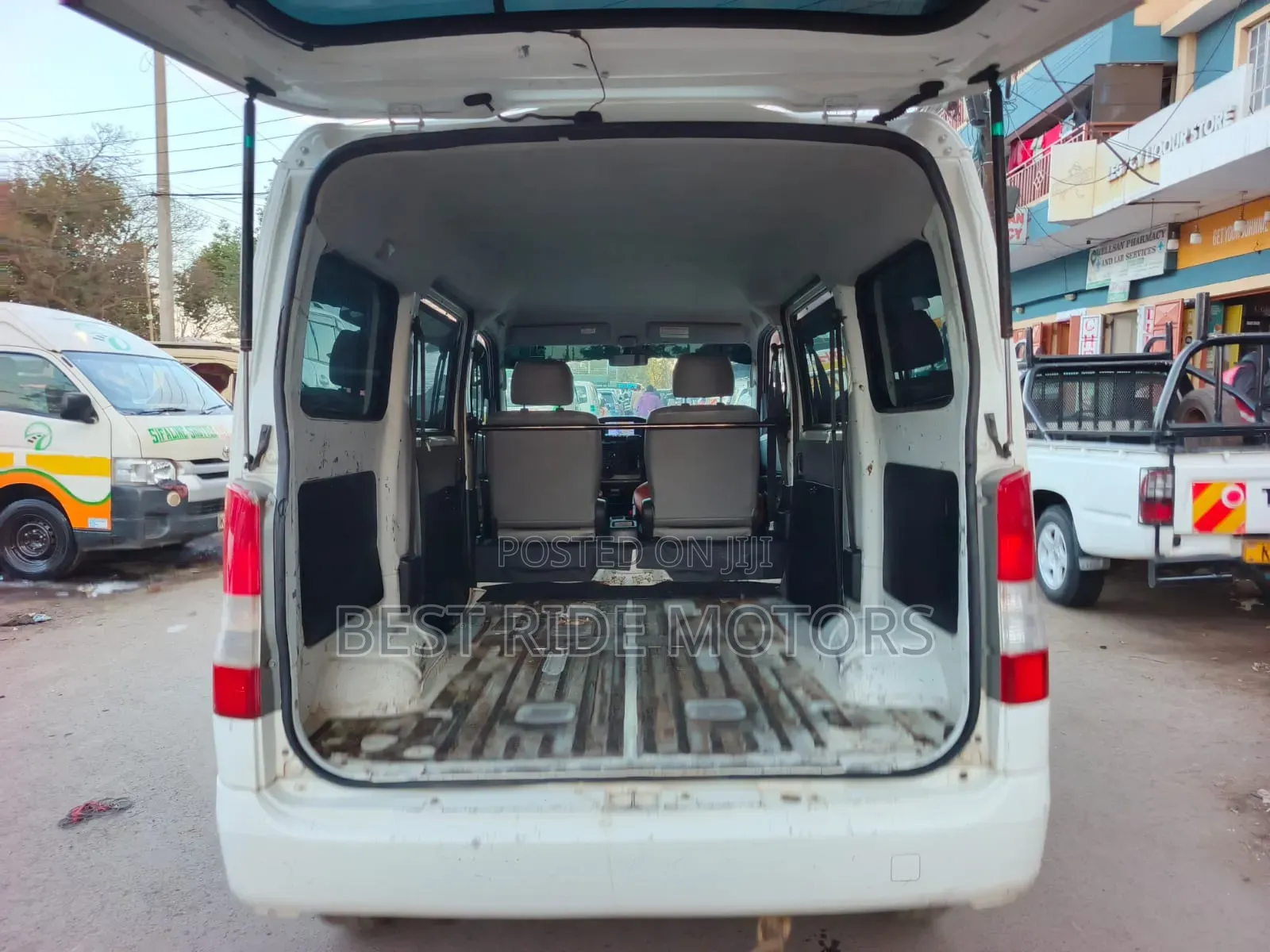 Toyota TownAce 2013 White