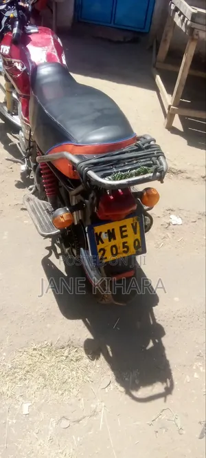 TVS HLX Plus ES 2019 Red