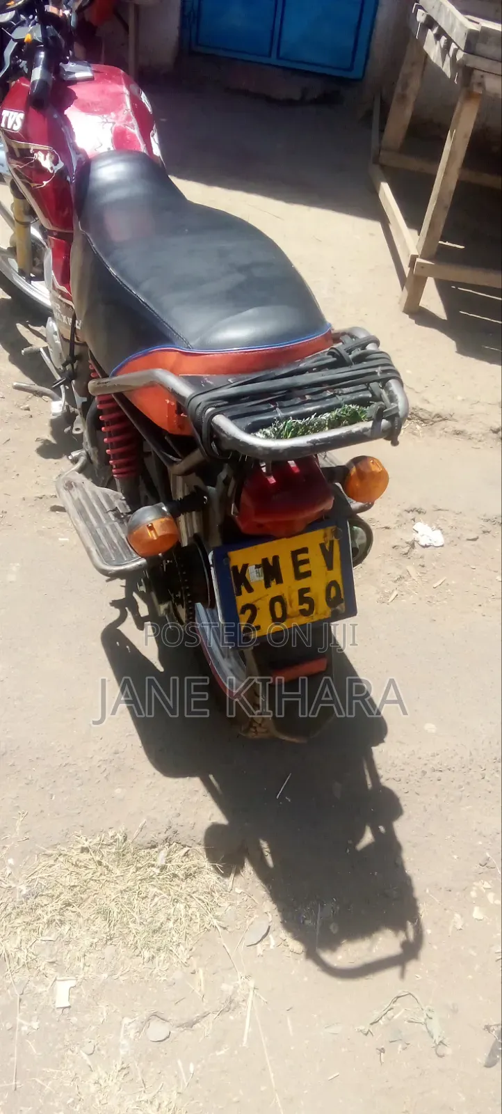 TVS HLX Plus ES 2019 Red