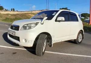 Toyota Rush 2012 White