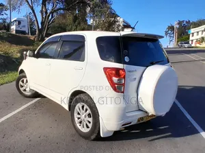 Toyota Rush 2012 White