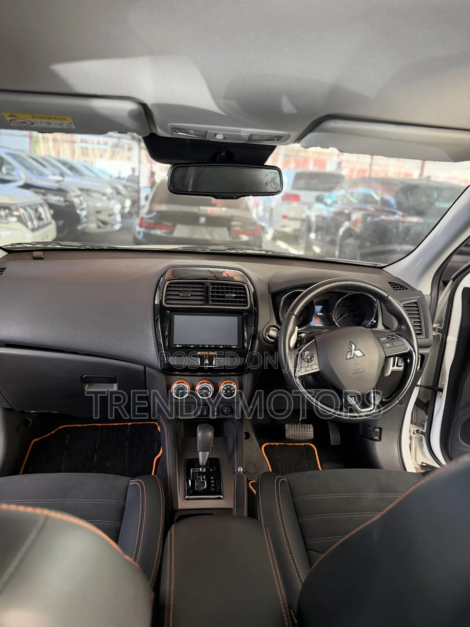 Mitsubishi RVR 2018 White