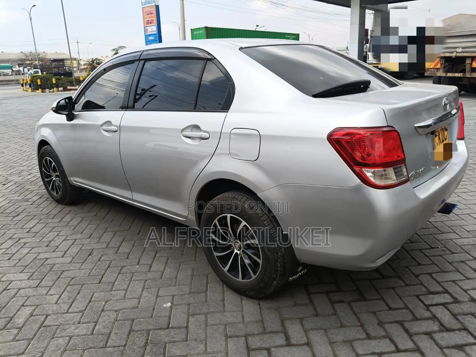 Toyota Axio 2014 Silver