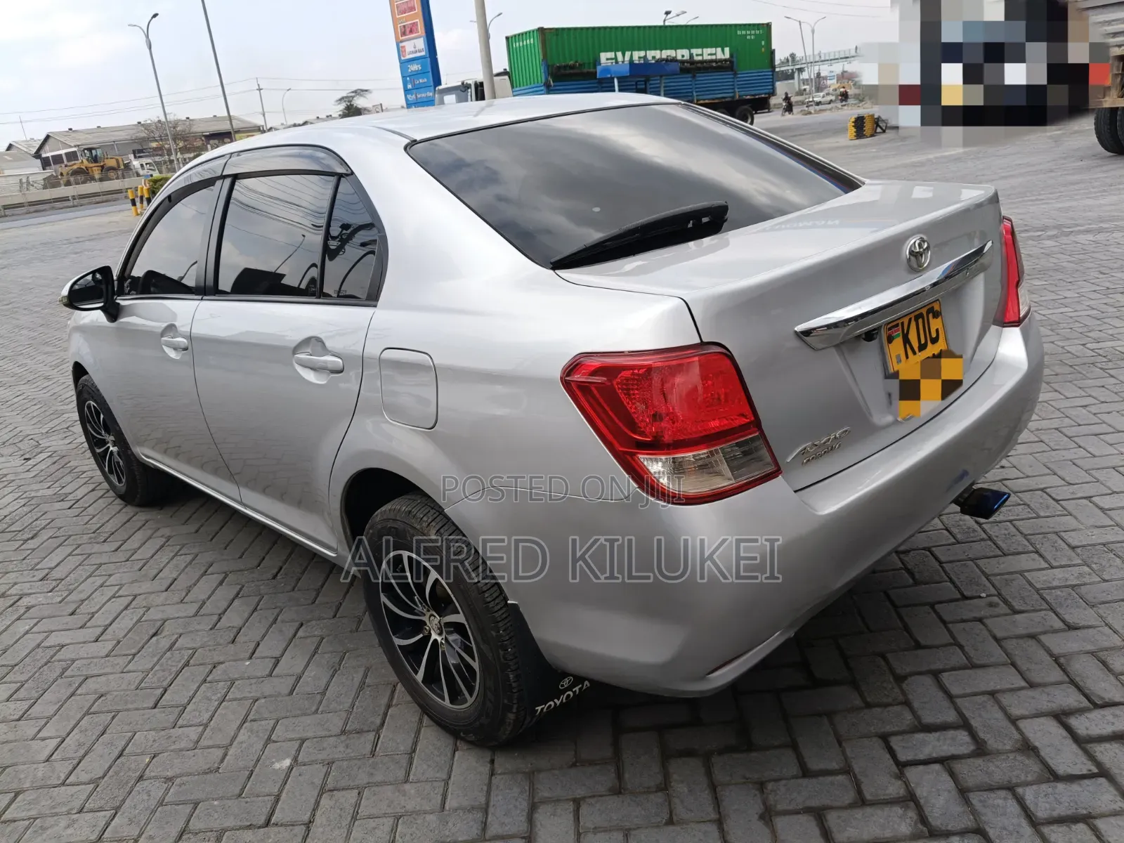 Toyota Axio 2014 Silver