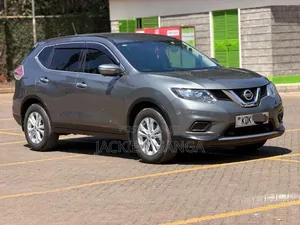 Nissan X-Trail 2015 Gray