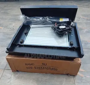 Compact, Enclosed Metal Cabinet 9U 530x450x400 Wall-Mounted Rack