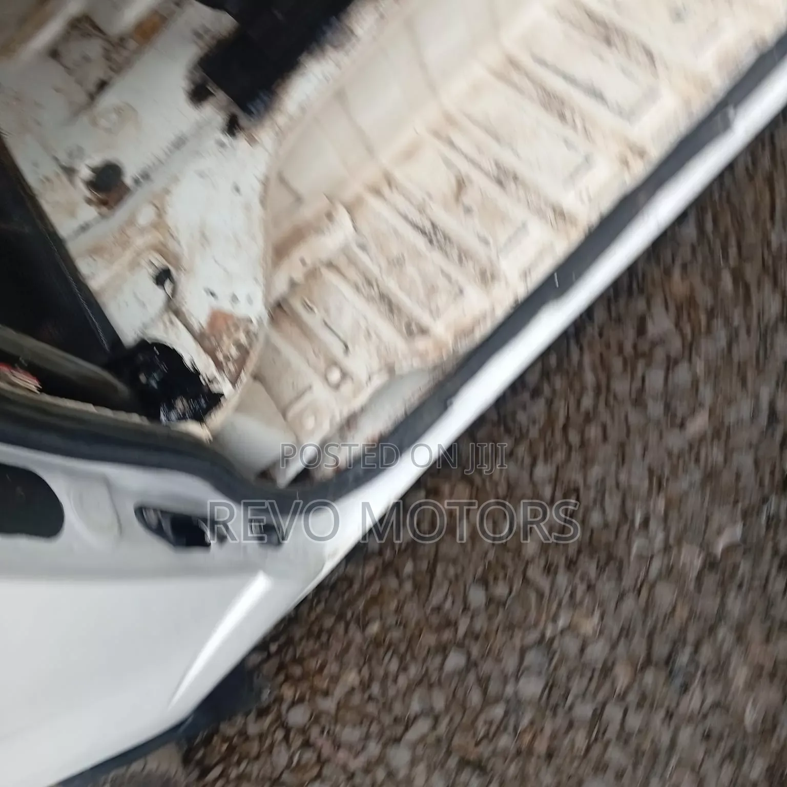 Toyota HiAce 2014 White