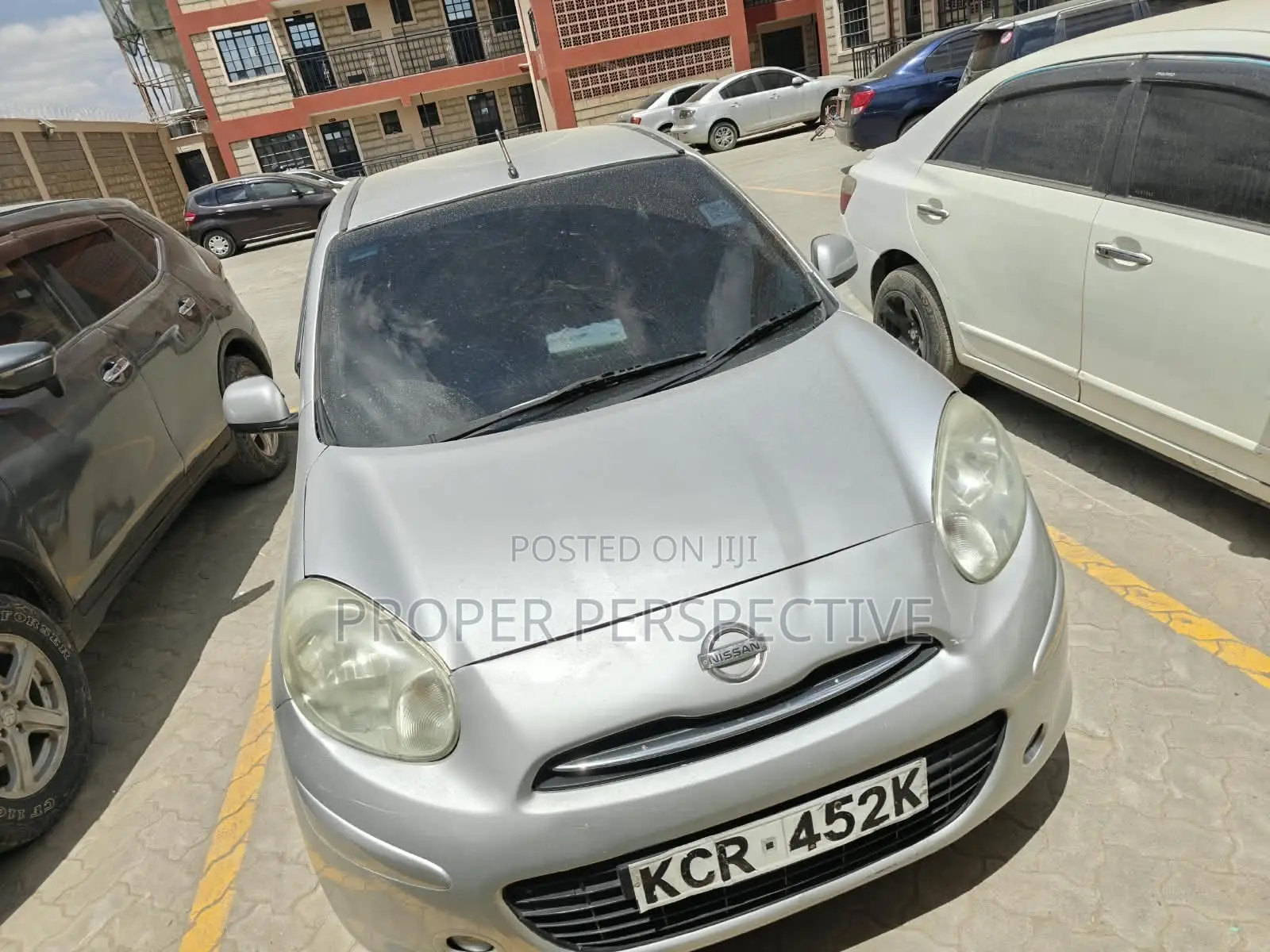 Nissan March 1.2 FWD 2012 Silver