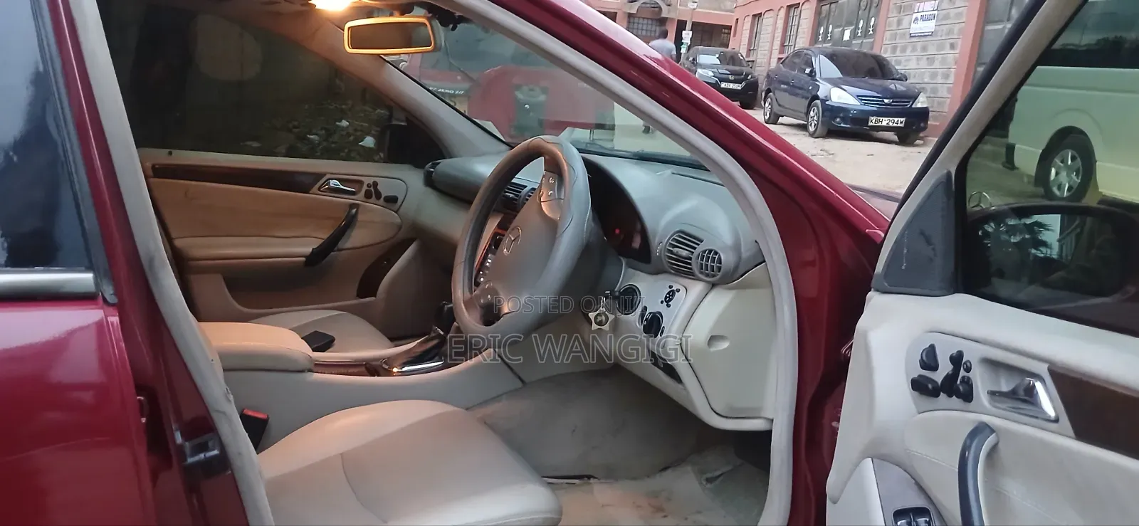 Mercedes-Benz C200 2003 Maroon