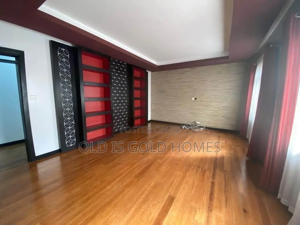 5bdrm House in Kabasiran, Muthangari for sale