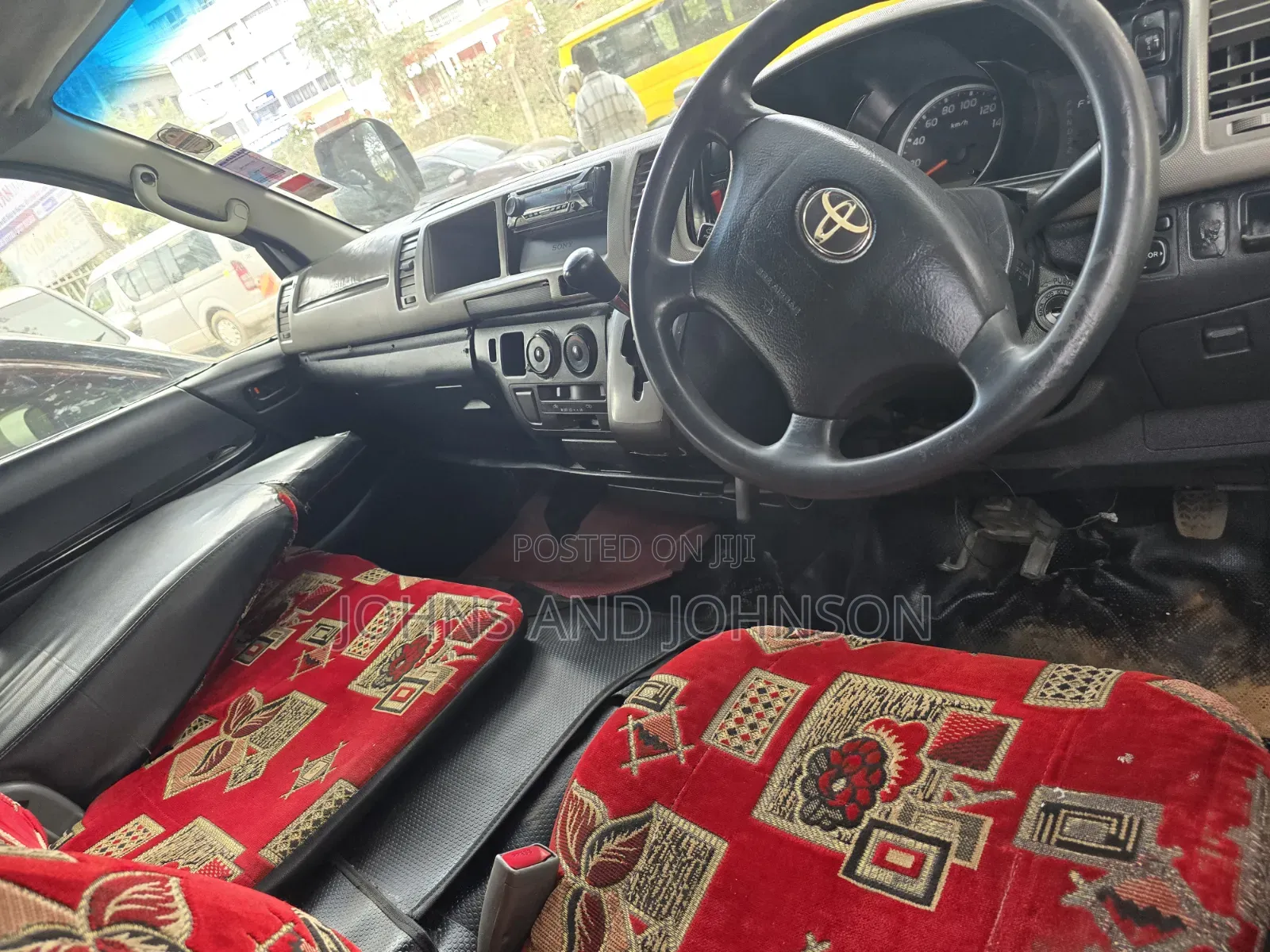 Toyota HiAce 2008 Silver