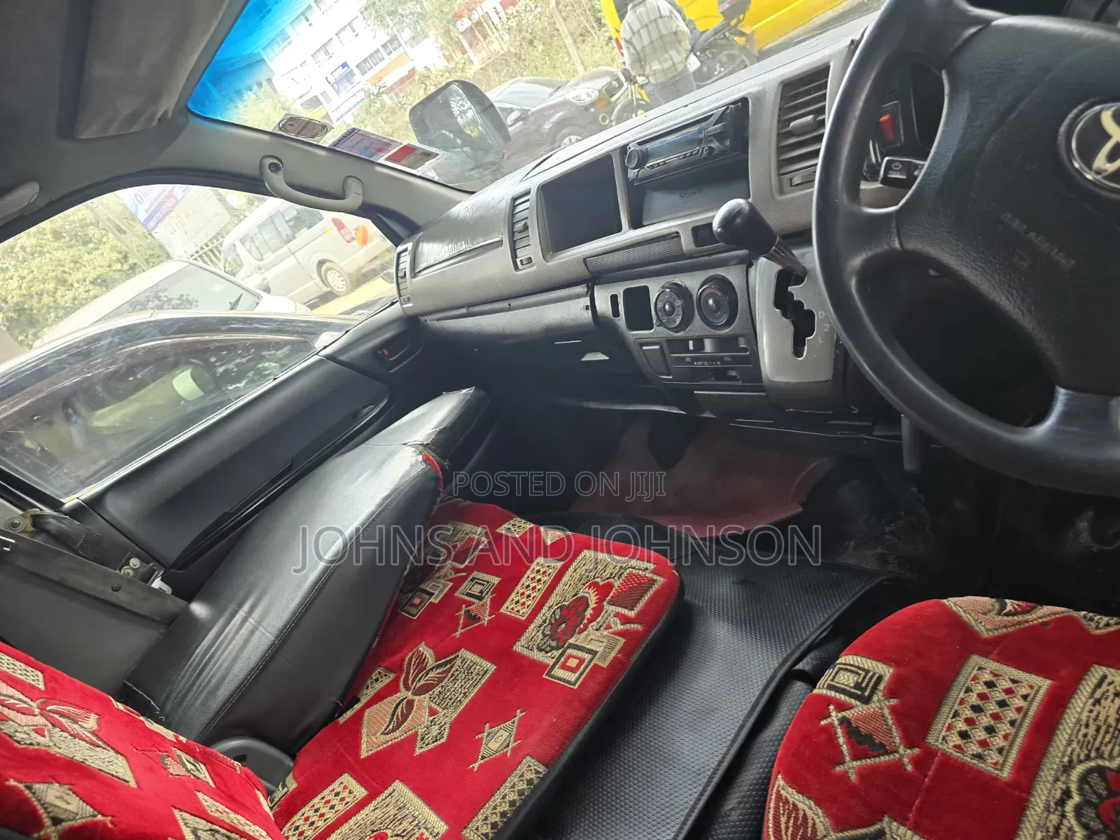 Toyota HiAce 2008 Silver