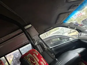 Toyota HiAce 2008 Silver