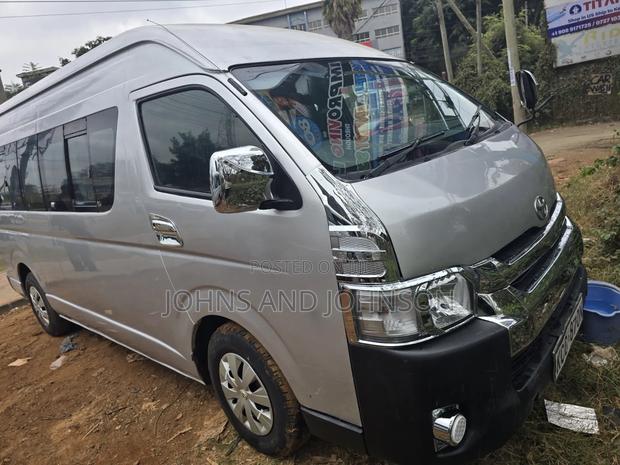 Toyota HiAce 2008 Silver - thumbnail 11