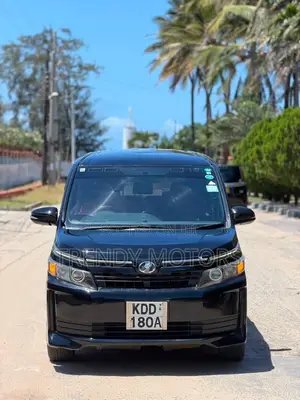 Toyota Voxy 2014 Black