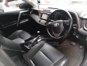 Toyota RAV4 2016 White
